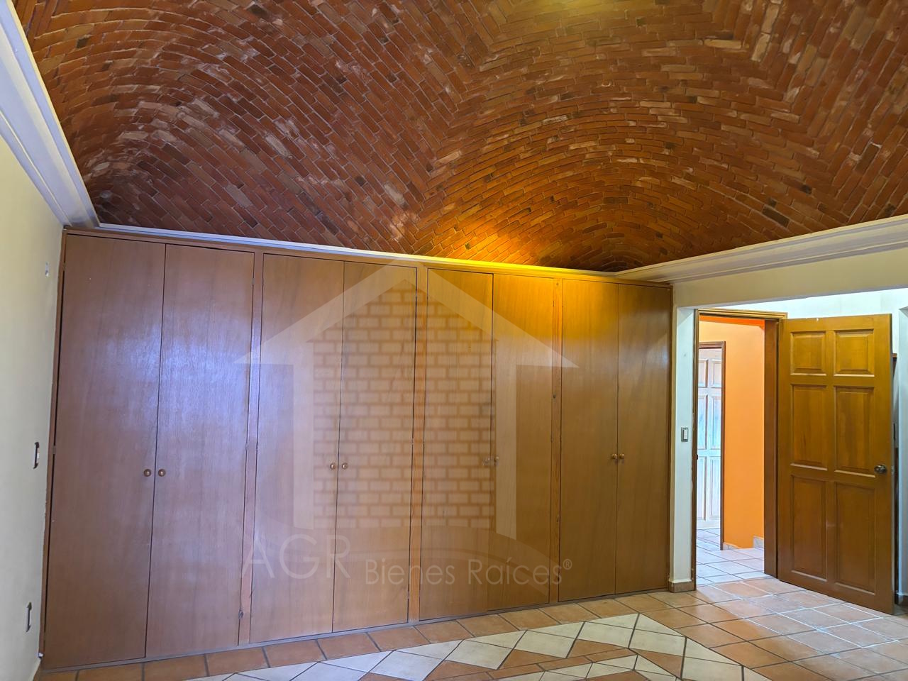 AGR Bienes Raices compra, venta y renta de casas en Querétaro